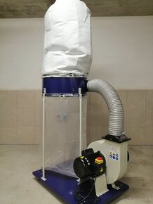 Stroj na odsávání třísek a pilin. - 2