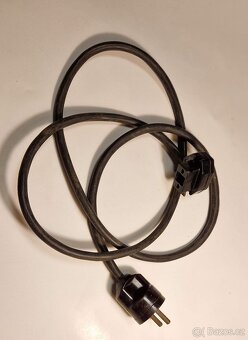 Historické rádio Philips 525A z roku 1935 - 2