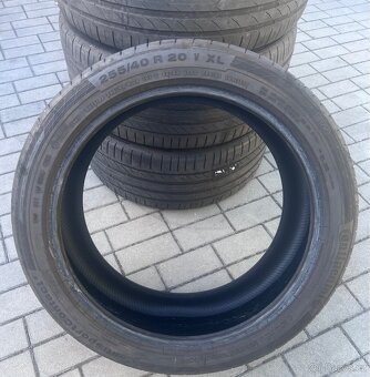 255/40 R20 - 4x letní Continental - 2
