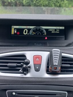 Renault scenic 1.5 dci 78kw - 2