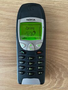 Nokia 6210 hezký stav originalni telefon - 2