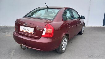 Hyundai Accent 1,4 i 71 kW - 2