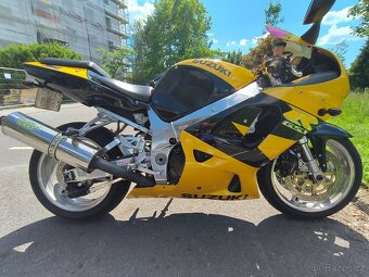 Suzuki GSX-R 750 - 2