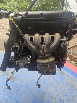 Motor Opel Astra H 1.6 85 kW benzin - 2