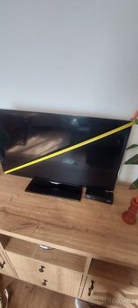 Samsung UE32ES5500 + set top box - 2