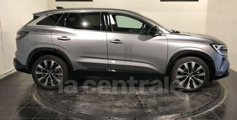 RENAULT Austral E-Tech HYBRID 200 TECHNO rok 04/2023 - 2