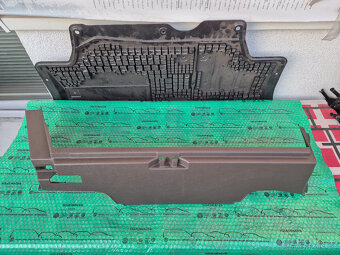 panel plata levý hnědý Škoda Forman do 12/92 116770735 - 2