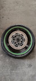 Prodám věci na ZX7R - 2