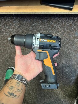 AKU vrtačka Worx Nitro WX352 20V-kufr, 2x baterie,nabíječka - 2