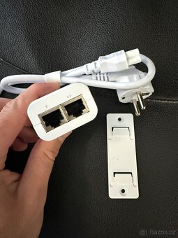 Ubiquiti UniFi PoE AF Adapter 15W - 2