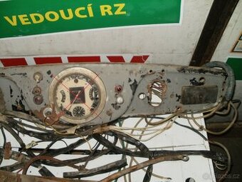 Tatra 57 A přístojová deska - 2