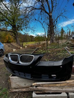 Přední nárazník BMW e60 - 2