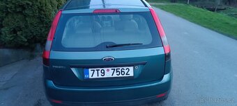 Ford Fiesta 1.3 - 2