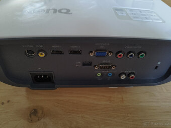 Projektor BenQ W700+ - 2