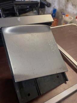 Netzoptik dekor pro VW Bora & VW Golf 4 - 2