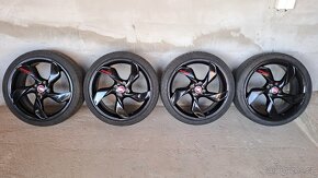 Alu kola ,  4x100 R 18 s pneu. - 2