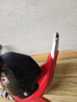 Chrániče páček Blastry - 2