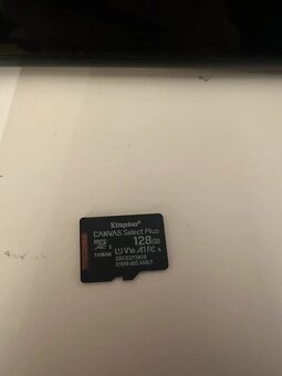 Nintendo switch OLED + bohaté příslušenství - 2