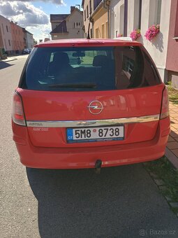 Opel Astra H 1.6 16V caravan - 2
