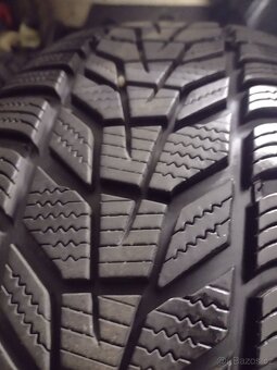 Prodám 215/60R17   96 H - 2