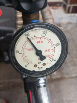 Tlakový čistič - 2