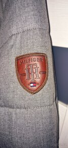 Zimní bunda - kabát Tommy Hilfiger. Rozměry v popisu. - 2