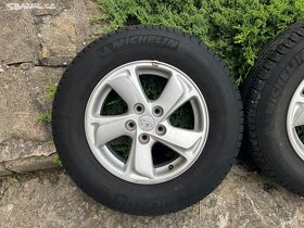 Hyundai iX35 originál ALU kola Michelin 215/72 R16 - 2