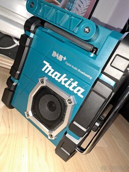 Aku rádio Makita DMR112 DAB s Bluetooth - 2