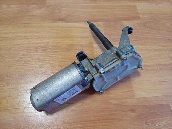 Motor zadního stěrače Alfa 156 - 2