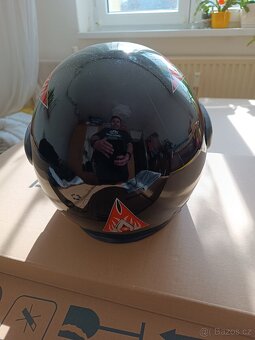 Přilba na motorku - 2