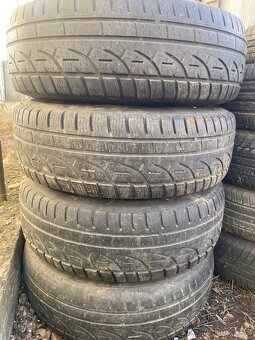 Disky R15 5x114,3 Hyundai Teracan na zimních 235/75 R15 - 2