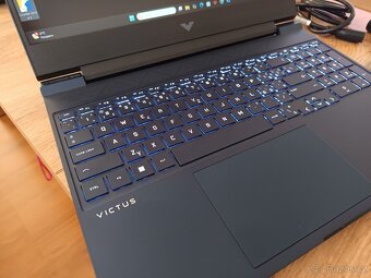 HP victus - herní notebook se zárukou do 4/2027 - 2