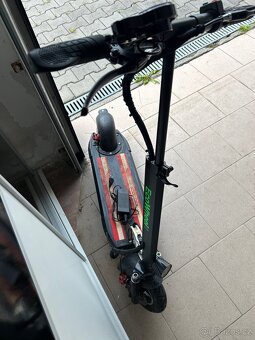 Elektrická koloběžka EcoWheel od českého výrobce - 2