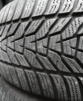 Sada zimních pneu 225/45 R18 Hankook - 2