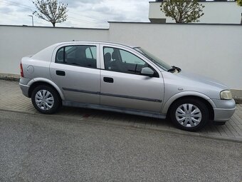 Opel Astra - 2