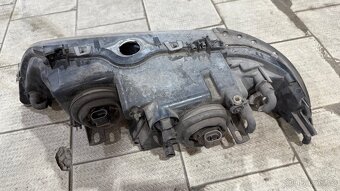 přední světlo bmw e39 - 2