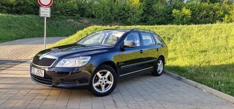 Škoda Octavia - 2