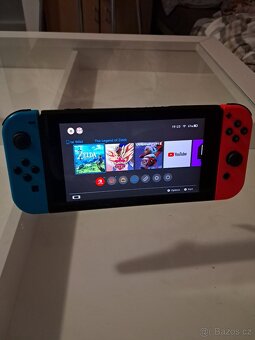 Nintendo Switch + příslušenství a hry - 2