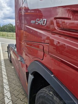 Volvo FH 4, 540 HP, 2016, 808000 km - nepojízdné po nehodě - 2