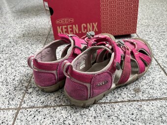 Sandály KEEN, vel. 35 - 2