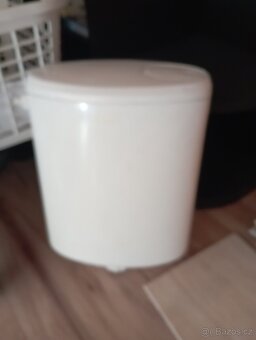 Nádržka WC - nová - 2