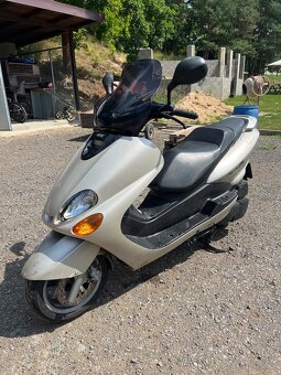 Yamaha Majesty 150 - 2