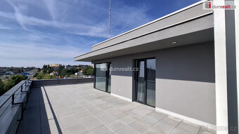 Pronájem exkluzivního bytu 3kk, 100m2 a lodžie 5,7m2 Plzeň-P - 2