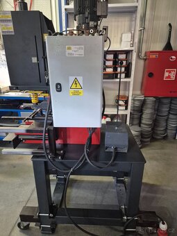 Montážní hydraulický lis CMS 2,5 DM - 2