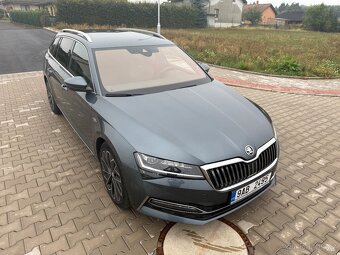 Superb III FC combi 2.0 TDI 147kw 4x4 DSG,L&K,2022,CZ,TAZNY - 2
