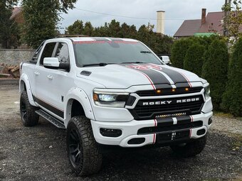 DODGE RAM 1500 5,7 HEMI ROCKY RIDGE 2022 - 2