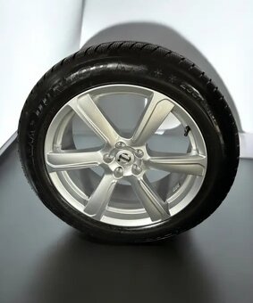 Zánovní originální alu kola Volvo 5x108+ 235/55r19 - 2