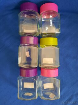 Skleněné dózy - 2