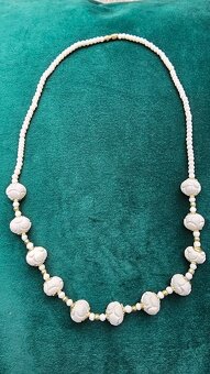 Náhrdelník slonová kost kuličky se zlatým - 2