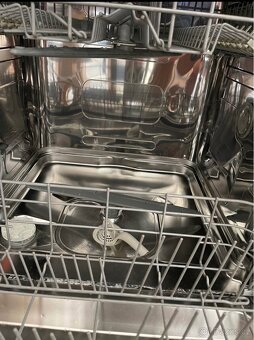 Myčka na díly, ZDARMA - 2